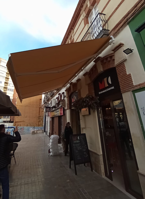 Toldos Ubeda encantados del comercio tradicional de Almería